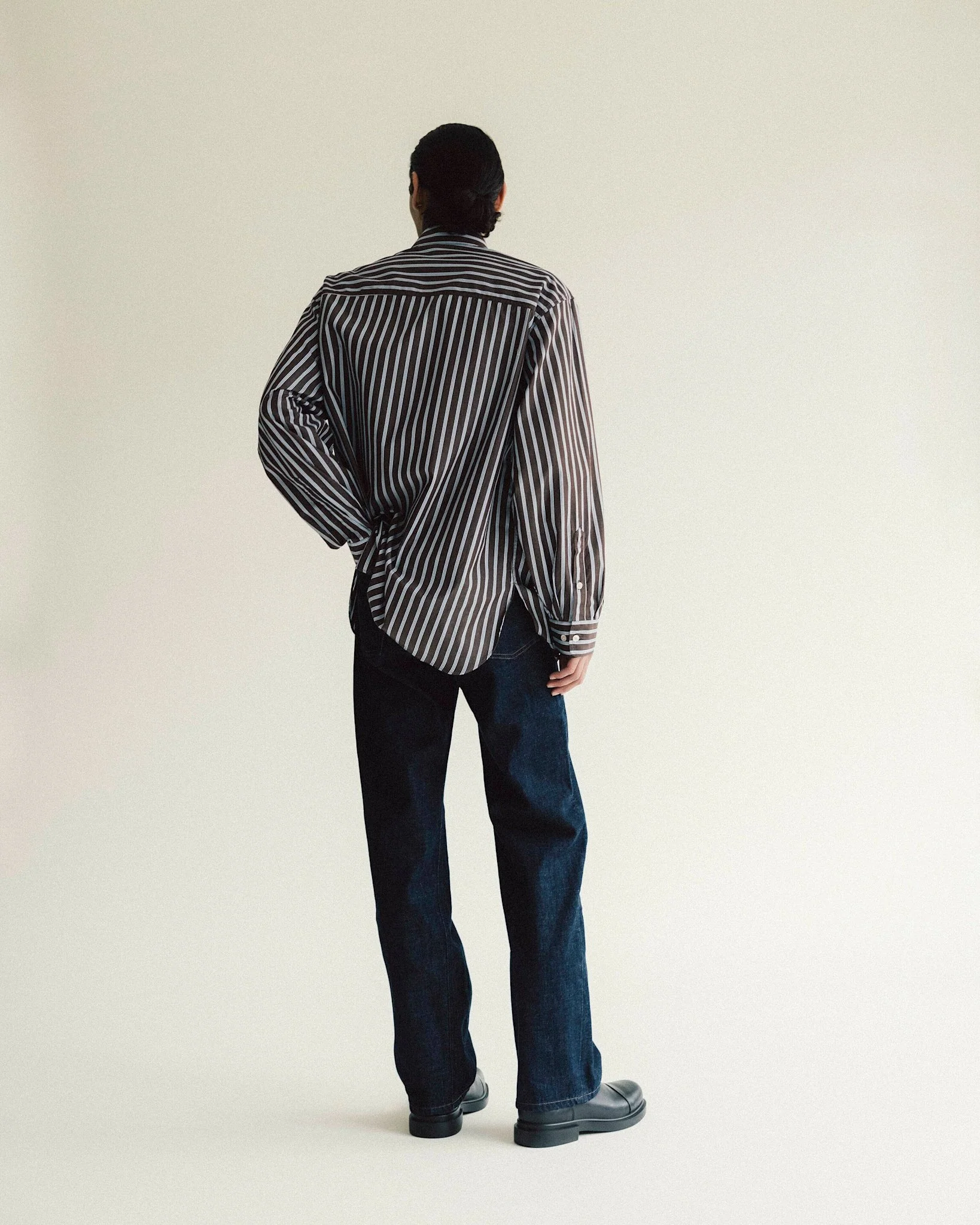 STANDARD - Image 3