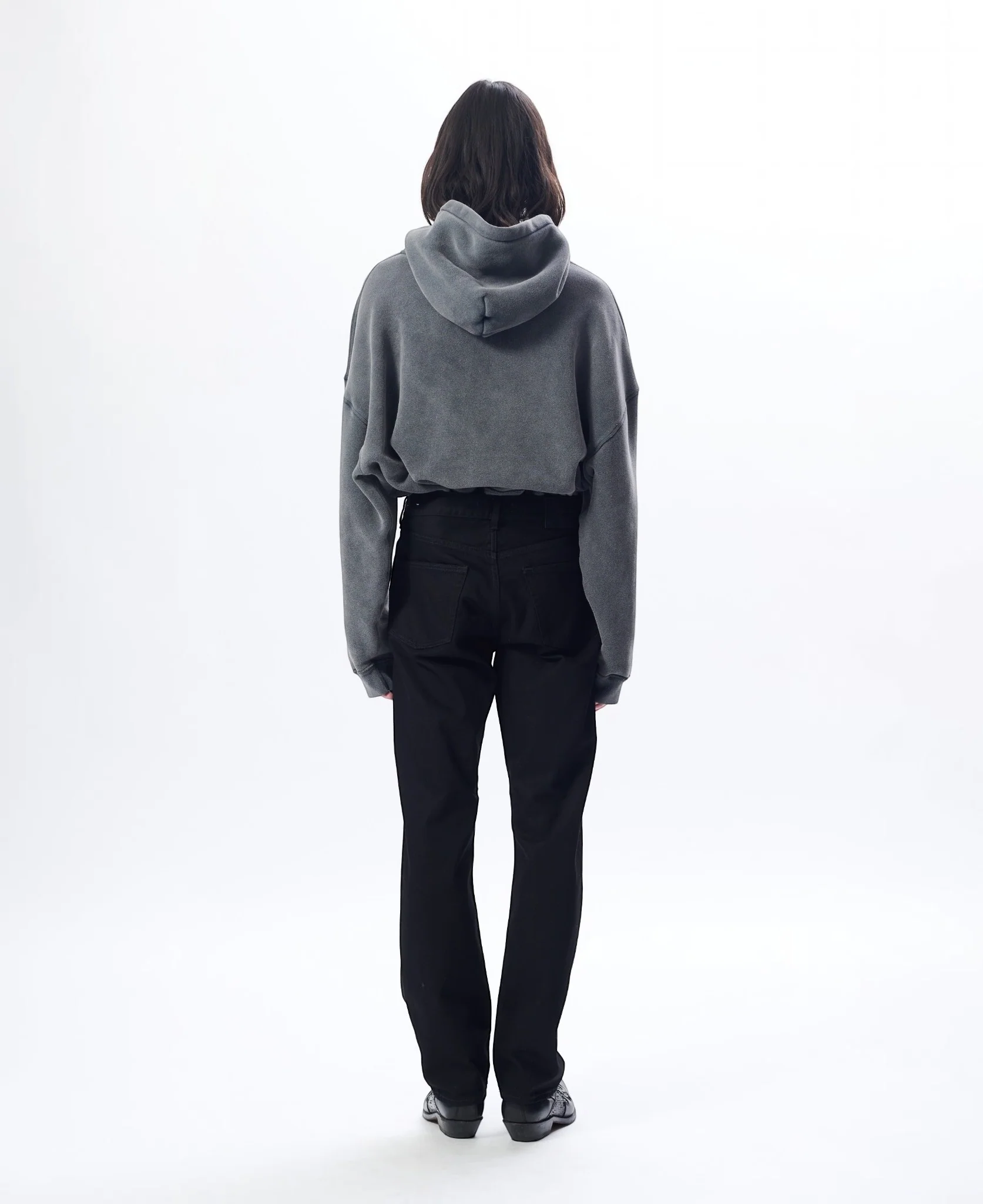 STANDARD - Image 4
